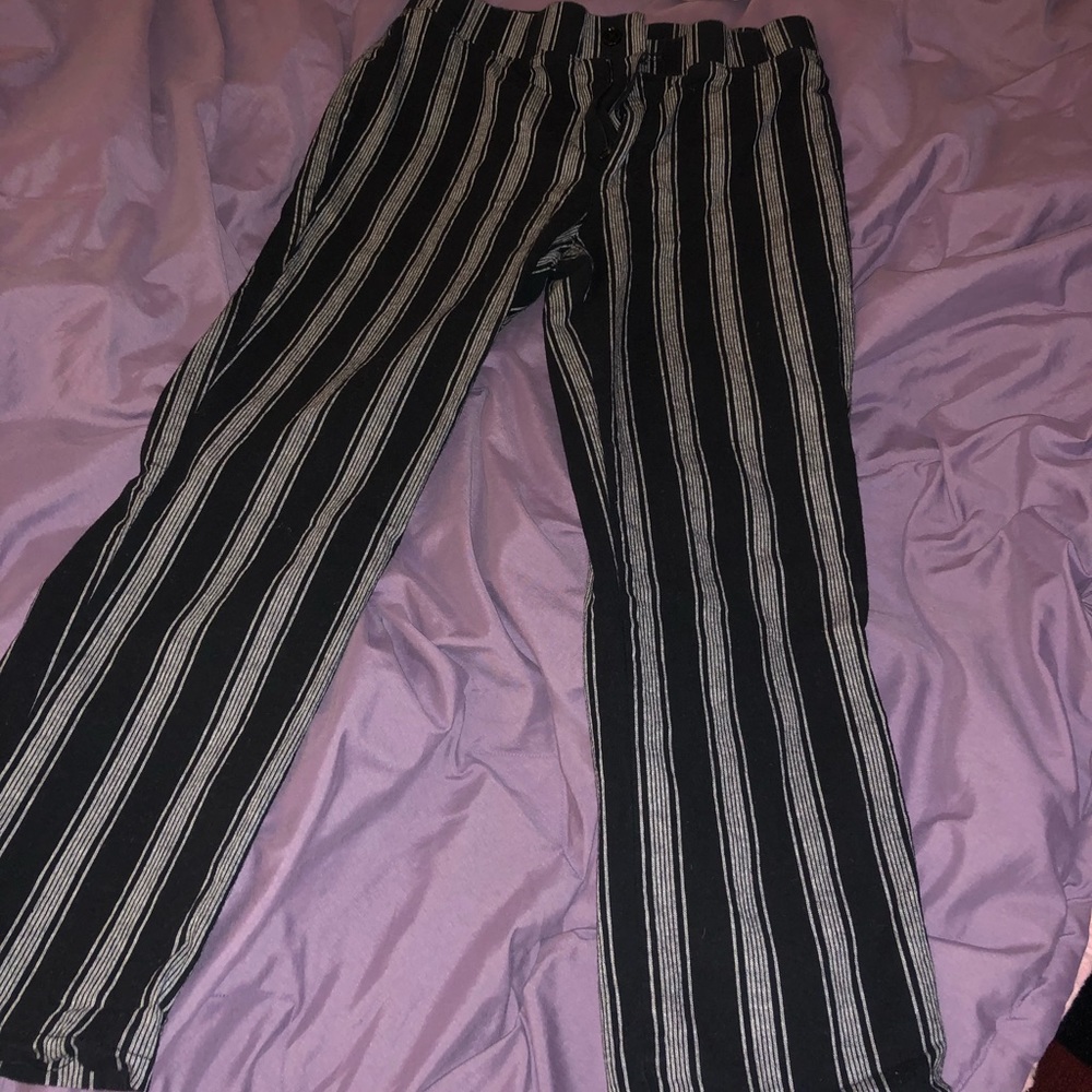 Brandy Melville striped ankle pants (tilden pants)